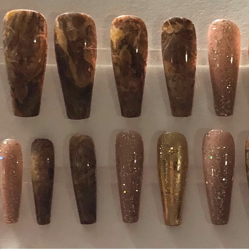 Handmade Custom Press on Nails Long Coffin UV Gel Brown Tan Marble Gold Metallic - Picture 2 of 9